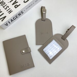 Porta passaporte + tag mala